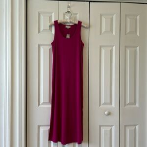A maxi summer dress by Loft in fuschia